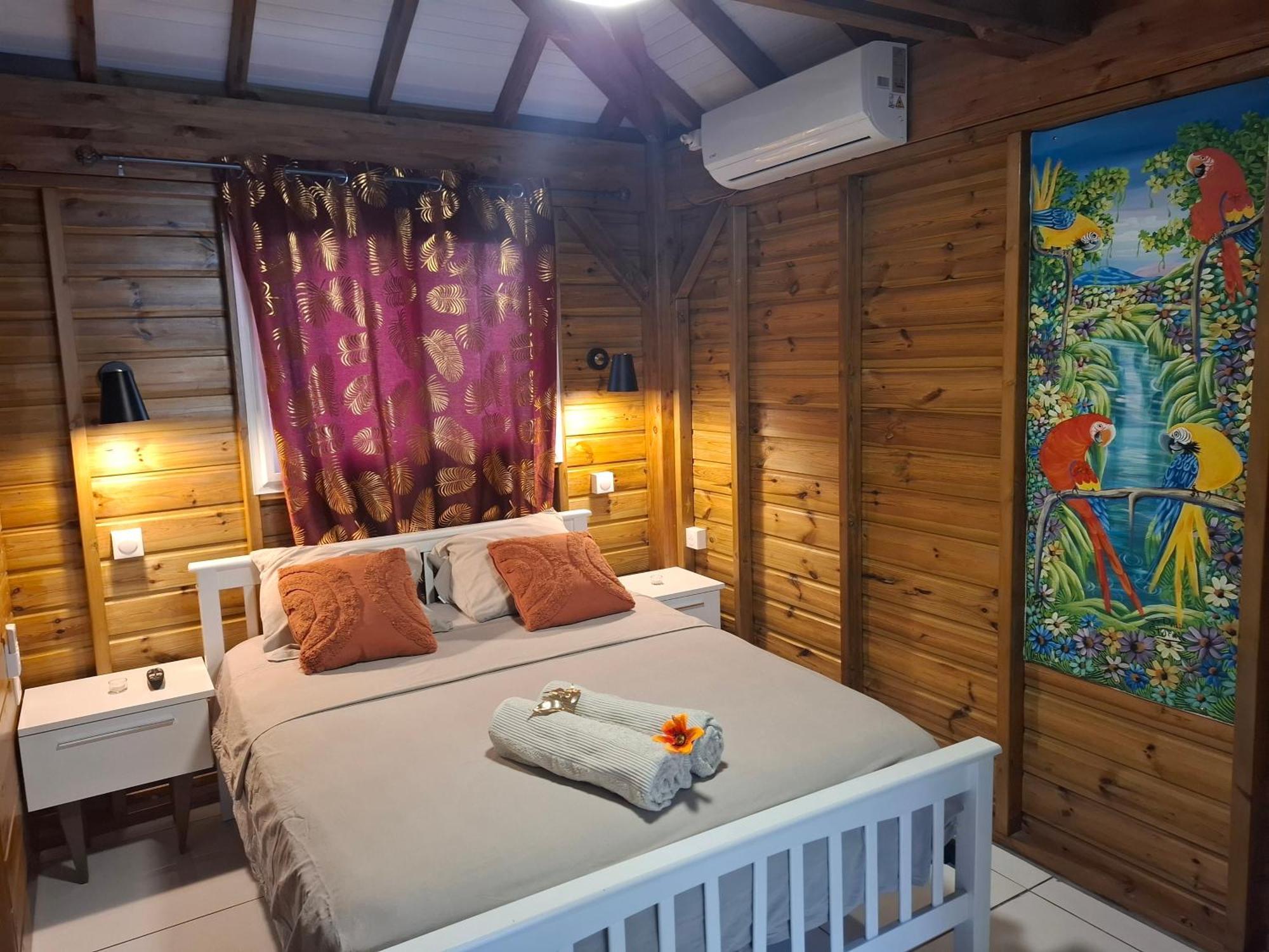 Отель Gwada Fun Habitation Сен-Клод Экстерьер фото
